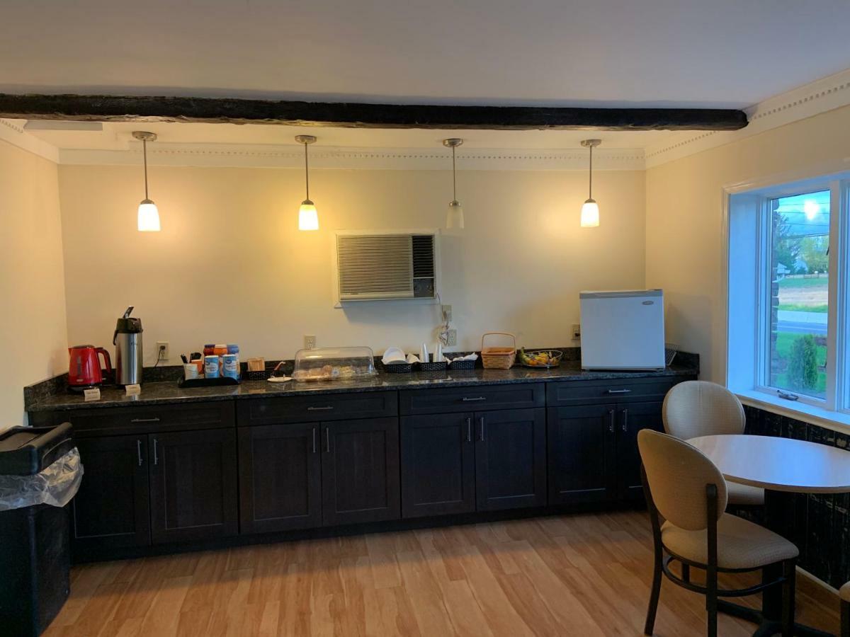 Travelodge By Wyndham Strasburg/Lancaster Amish Country 외부 사진